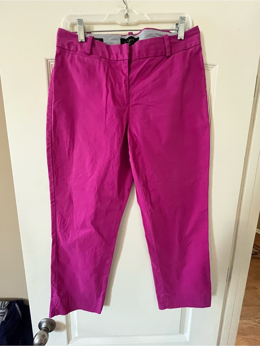 Talbots Fuchsia Straight-Leg Capri Curvy style Pants Size 6